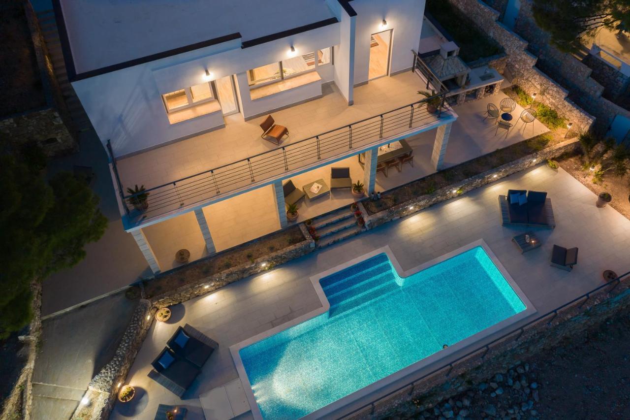 Absolute Beach Villa Omis Exterior photo